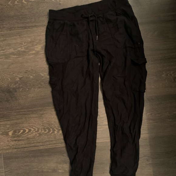 Community joggers - Picture 1 of 2